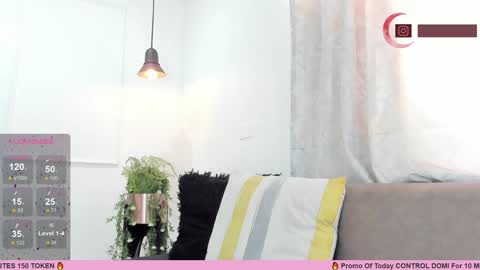      700  200   online show from February 6, 3:09 pm