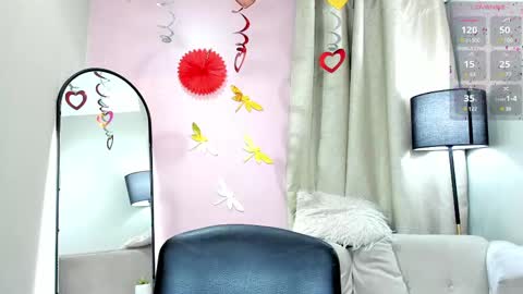      700  200   online show from February 15, 6:23 am