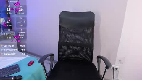 Lara online show from November 29, 3:09 am