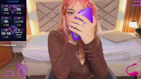 LaraCooper online show from February 14, 7:32 pm