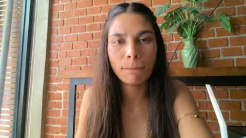 Olivia online show from May 16, 6:43 am