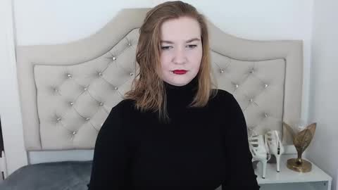 Snapshot of laraflirt chatting on December 21, 12:09 am LaraFlirt online show from December 21, 12:09 am