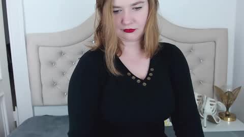 Snapshot of laraflirt chatting on January 10, 7:11 pm LaraFlirt online show from January 10, 7:11 pm