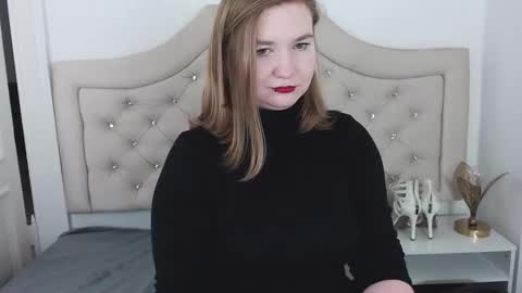 Snapshot of laraflirt chatting on January 18, 12:13 am LaraFlirt online show from January 18, 12:13 am