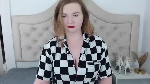 Snapshot of laraflirt chatting on January 30, 10:08 pm LaraFlirt online show from January 30, 10:08 pm