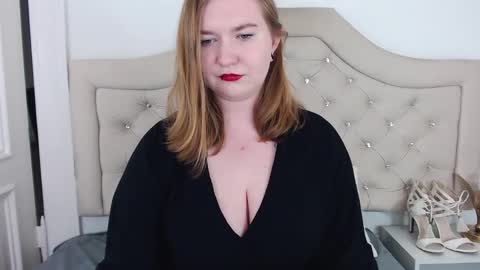 Snapshot of laraflirt chatting on March 12, 6:33 pm LaraFlirt online show from March 12, 6:33 pm