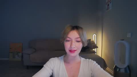 LaraKanes online show from January 31, 8:11 am