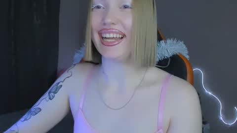 LaraKrein lk online show from December 19, 3:52 pm