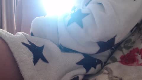 laralhotr online show from February 26, 6:47 am