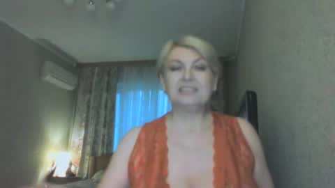 Snapshot of laramrs chatting on April 24, 5:59 pm laramrs online show from April 24, 5:59 pm