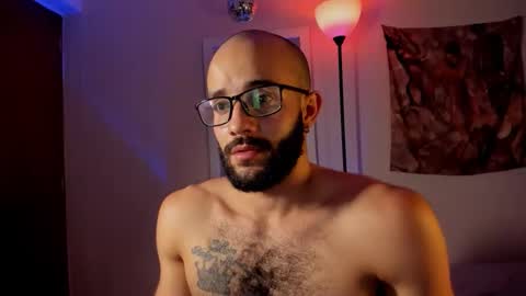 larry_stewart online show from March 5, 11:23 pm