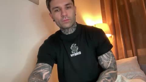 Snapshot of larsskeet chatting on January 6, 5:27 pm larsskeet online show from January 6, 5:27 pm