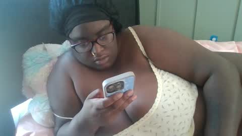 lashayafterdark online show from May 3, 8:15 pm