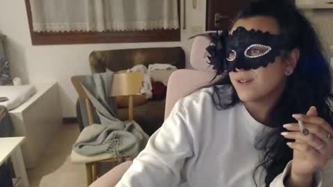 Snapshot of lasolitaauri chatting on March 2, 3:56 am Auri online show from March 2, 3:56 am