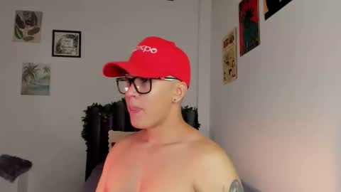 Snapshot of lass_nazar chatting on December 2, 2:06 am lass_nazar online show from December 2, 2:06 am