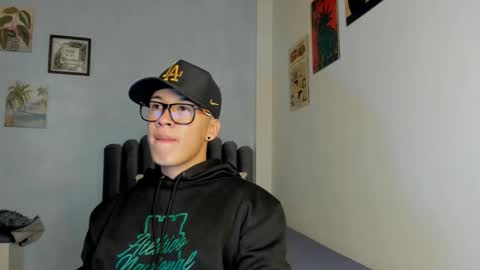 lass_nazar online show from April 1, 1:28 am