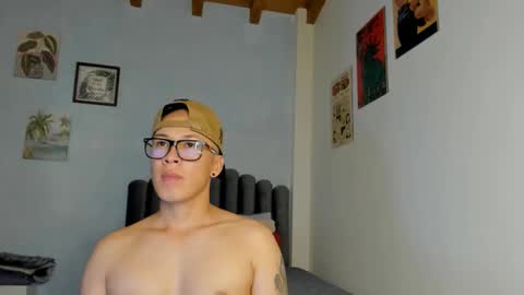 lass_nazar online show from April 25, 1:19 am