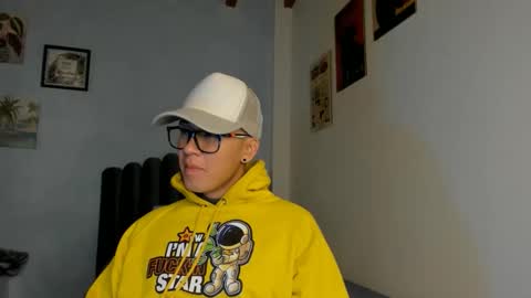 lass_nazar online show from April 30, 1:12 am