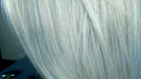 LassCherry18 online show from December 4, 8:23 am