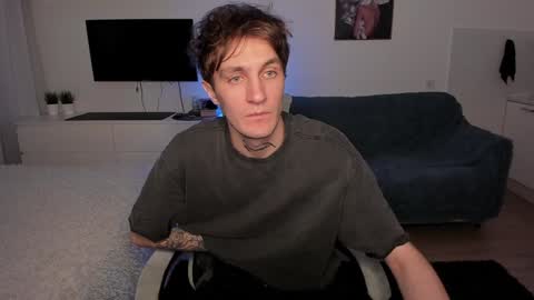 Snapshot of lastnight4you chatting on December 12, 1:32 am acie online show from December 12, 1:32 am