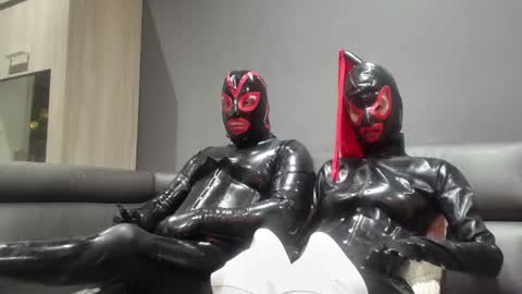 latex boy 38 online show from May 30, 11:18 am