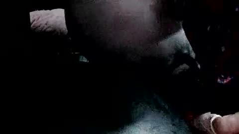 latexchris77 online show from April 3, 8:23 am