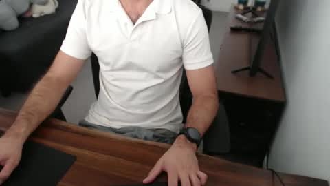 Snapshot of latexdave84 chatting on November 15, 1:14 am latexdave84 online show from November 15, 1:14 am