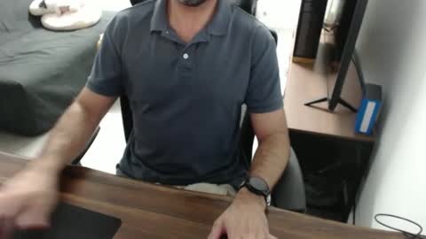 Snapshot of latexdave84 chatting on December 5, 11:08 am latexdave84 online show from December 5, 11:08 am