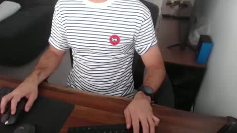 latexdave84 online show from February 2, 1:15 am