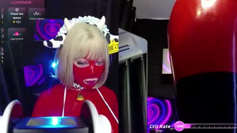 Snapshot of latexrubydoll chatting on September 12, 9:42 am Latex Ruby online show from September 12, 9:42 am