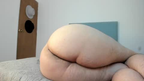 Snapshot of latin_boy_surprise chatting on July 14, 2:05 am Yisus online show from July 14, 2:05 am