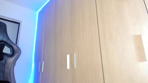 instagramlatin goddessx   im nikoll online show from December 21, 5:07 pm