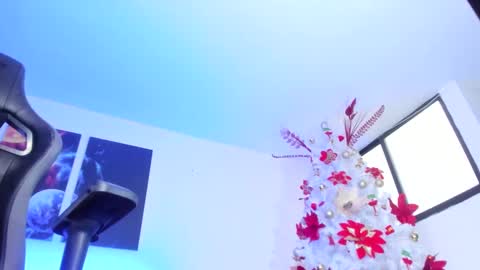 instagramlatin goddessx   im nikoll online show from December 22, 7:42 pm