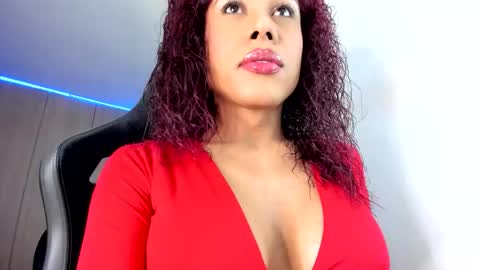 instagramlatin goddessx   im nikoll online show from October 30, 7:54 am