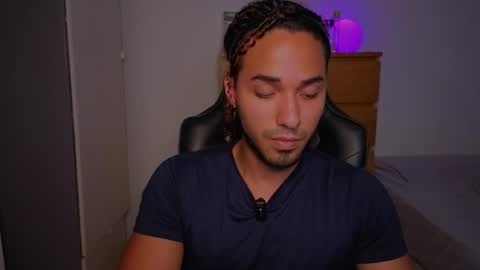 Snapshot of latin_luxury_i chatting on September 9, 6:18 pm Free OF online show from September 9, 6:18 pm