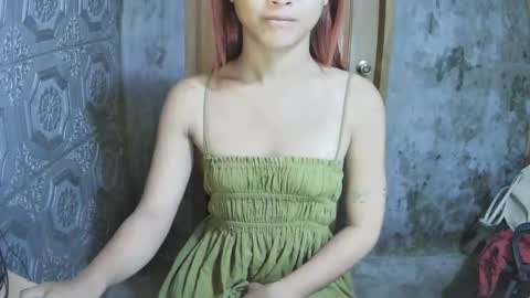 Latina online show from April 18, 10:43 pm