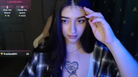 miiiiiiaaaa online show from March 29, 1:22 pm