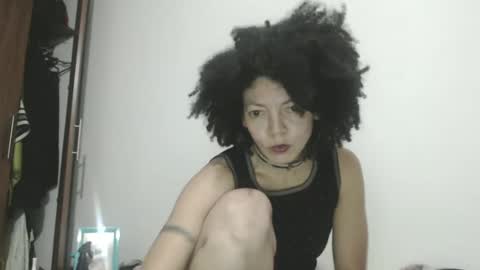 Latinacoka online show from December 6, 1:18 am