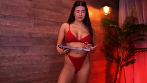 Snapshot of latinaloco chatting on October 25, 6:02 pm Latina online show from October 25, 6:02 pm