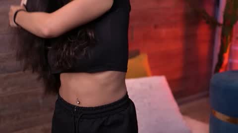 Snapshot of latinaloco chatting on November 30, 1:26 pm Latina online show from November 30, 1:26 pm