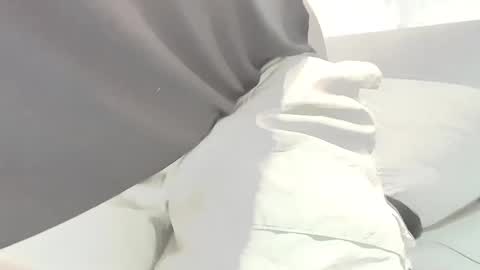 Snapshot of latinbbc_00 chatting on March 1, 7:15 pm latinbbc_00 online show from March 1, 7:15 pm