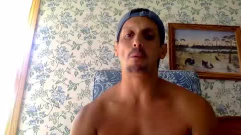 Snapshot of latinbrown_sugar chatting on June 19, 11:47 am Latinbrown sugar online show from June 19, 11:47 am