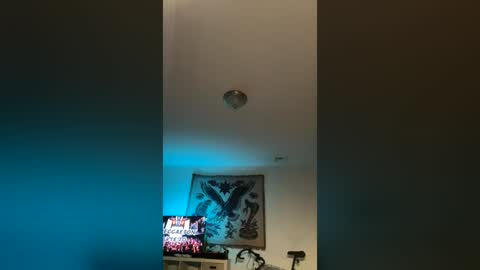 Snapshot of latinguy165 chatting on June 29, 3:13 am latinguy165 online show from June 29, 3:13 am