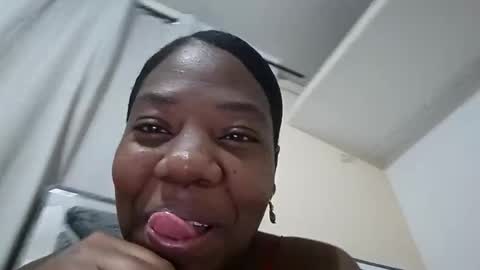 Latinhoney487 online show from March 27, 2:39 am