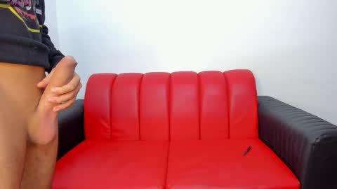 latinhot_couple3 online show from April 4, 1:52 pm