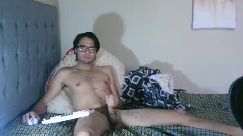 latinincognito online show from January 11, 8:25 pm