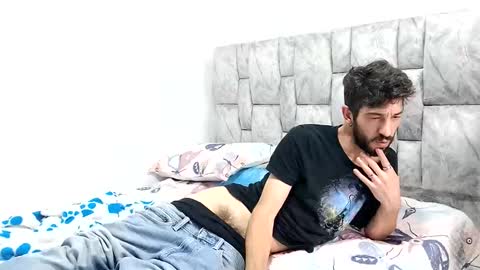 latinlustandfrenchkiss online show from November 24, 6:51 pm