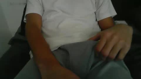 latinman7945 online show from December 15, 7:45 am