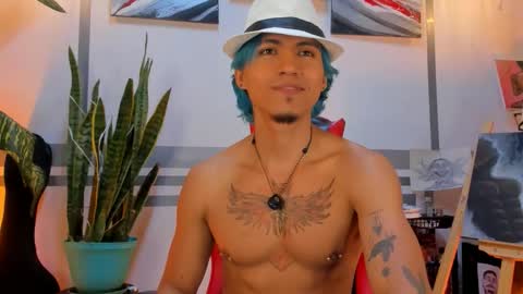 latino_boysmiles online show from March 5, 1:56 am