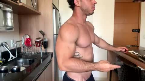 latino_rodri online show from July 22, 1:25 pm